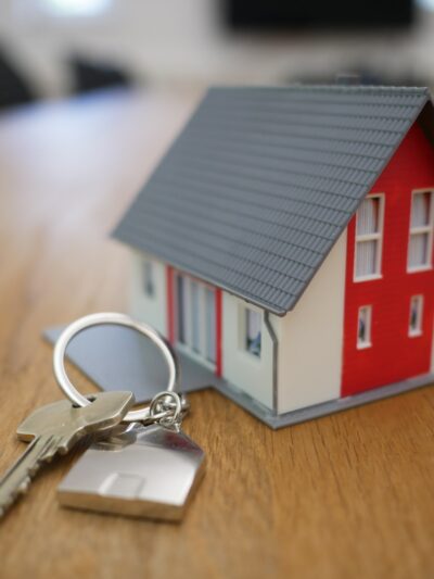 {:en}Real Estate Services Buy & Rent Properties{:}{:es}Servicios Inmobiliarios Compra & Renta propiedades{:}